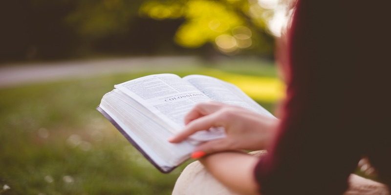 The 11 Best Bibles for Teens, Young Adults and YouthLord's Library